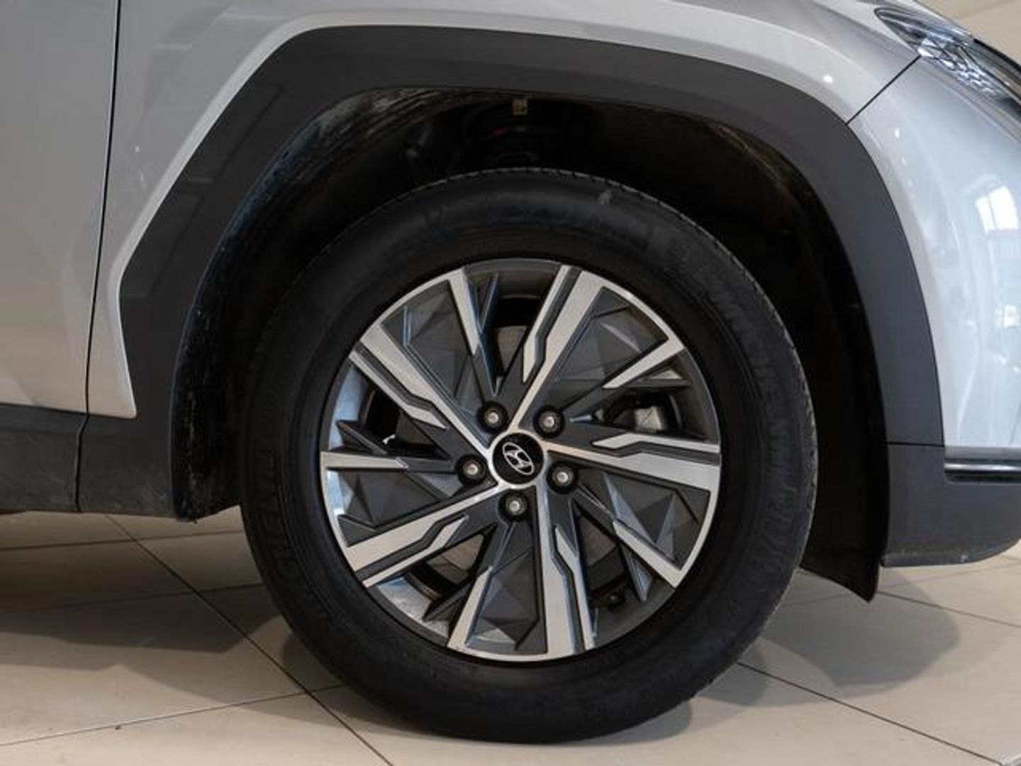 Hyundai Tucson 1.6 TGDI HEV Maxx Sky DCT 169 kW (230 CV)