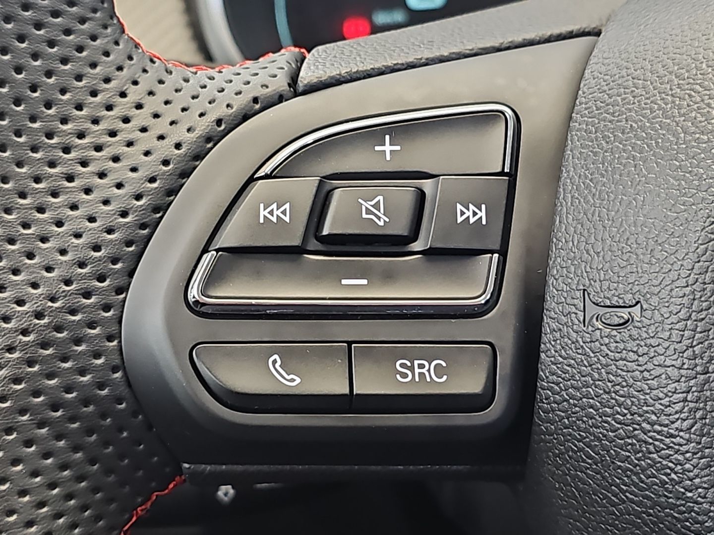 MG ZS 1.5 Luxury 78 kW (106 CV)