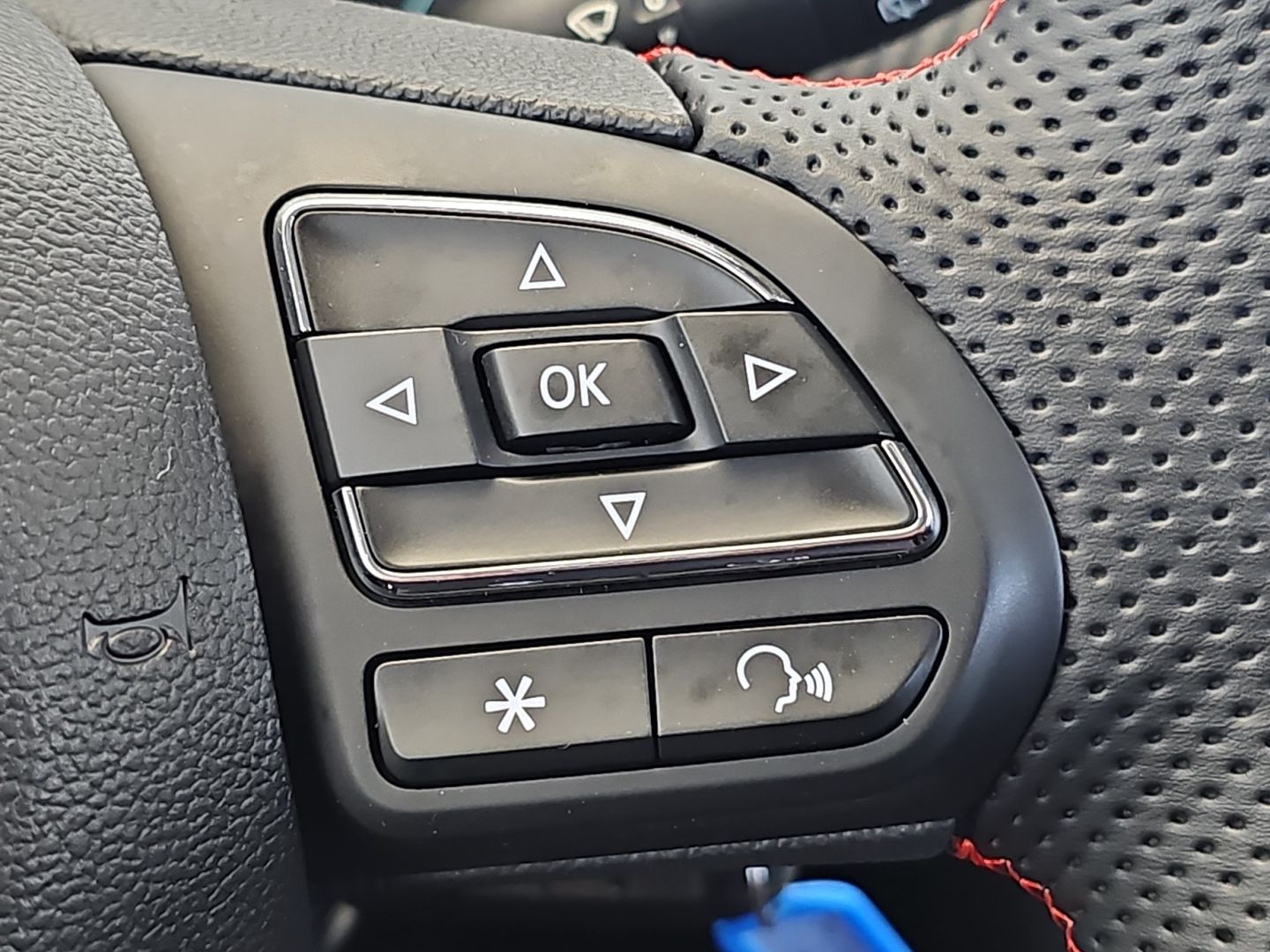 MG ZS 1.5 Luxury 78 kW (106 CV)