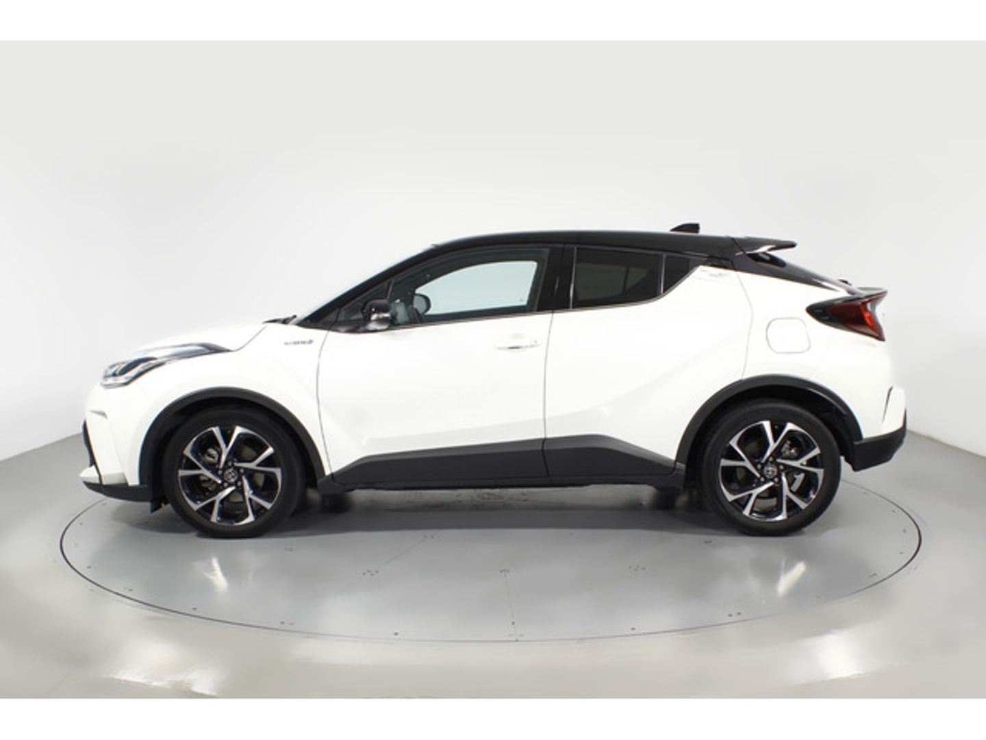 Toyota C-HR 1.8 125H Advance 90 kW (122 CV)