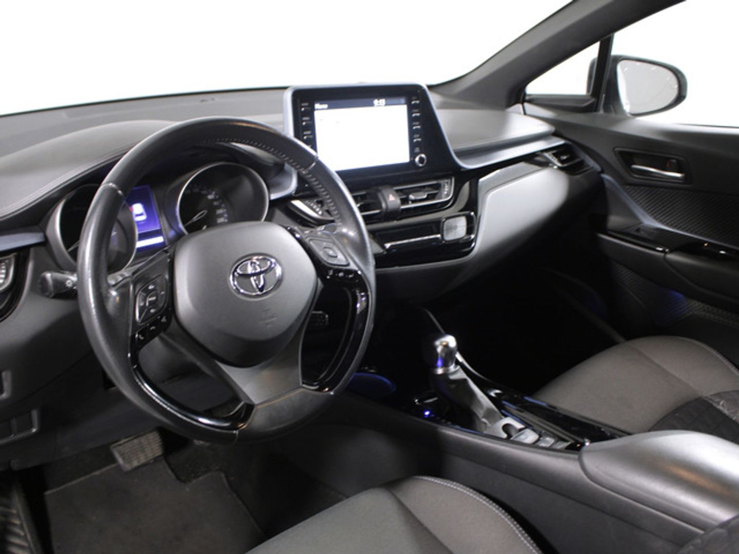Toyota C-HR 1.8 125H Advance 90 kW (122 CV)
