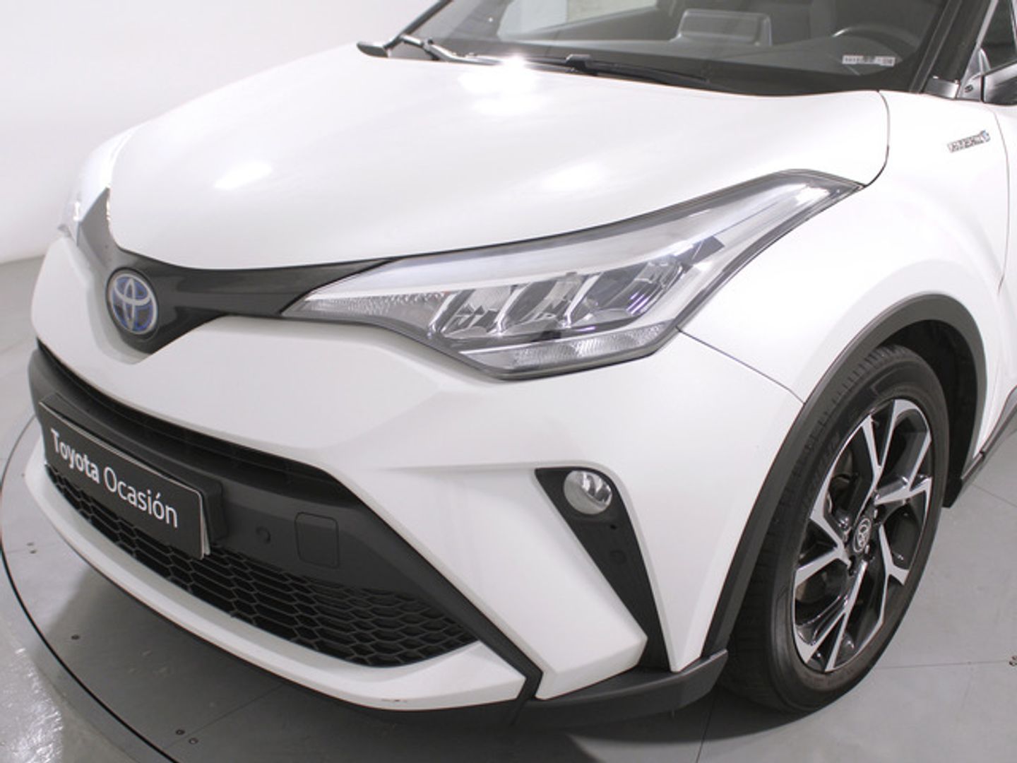 Toyota C-HR 1.8 125H Advance 90 kW (122 CV)