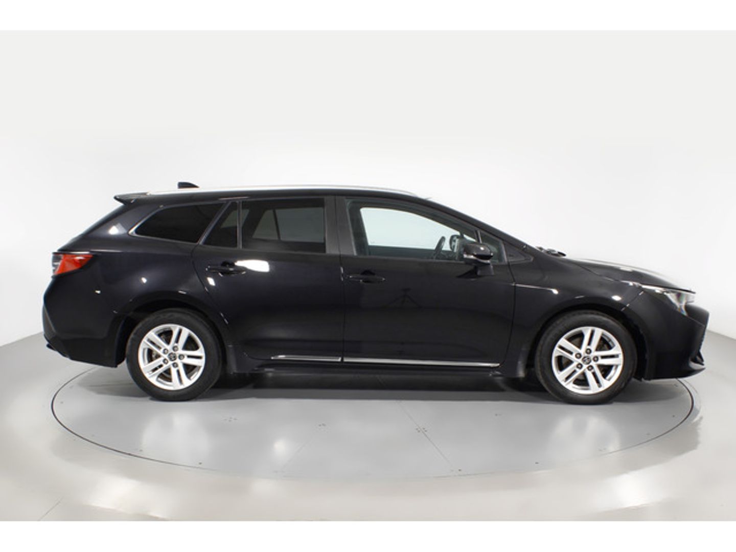 Toyota Corolla Touring Sports 125H Active Tech E-CVT 90 kW (122 CV)