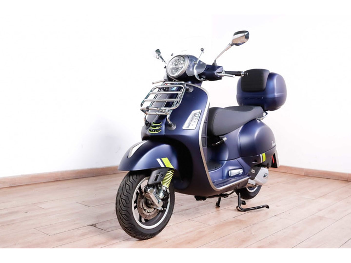 Vespa GTS 125