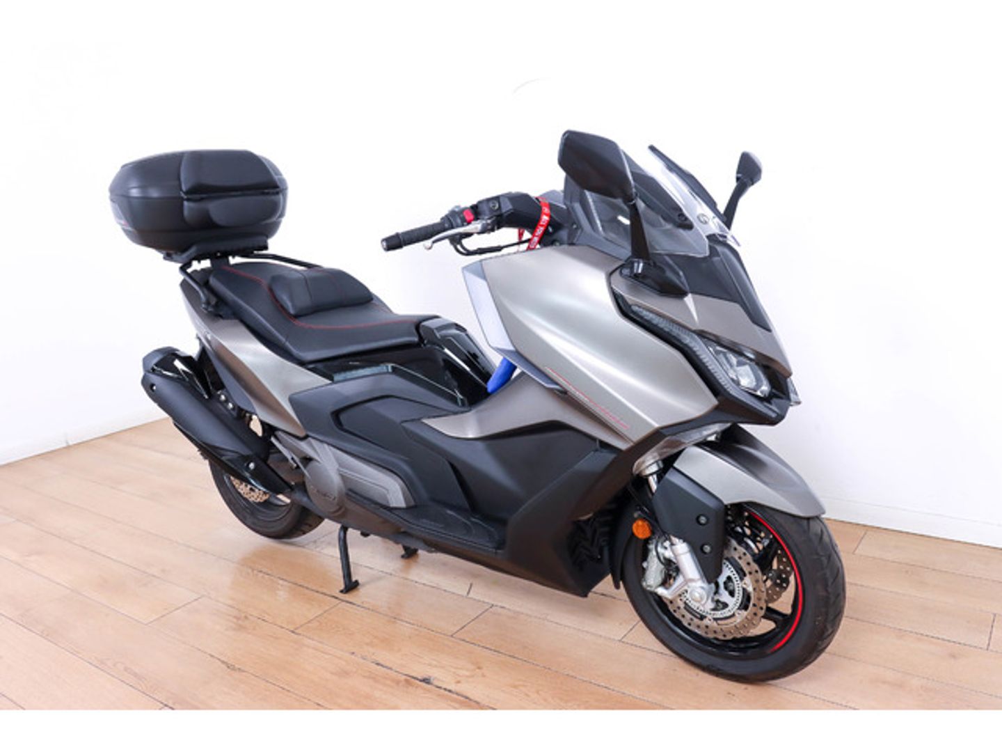 KYMCO AK 550 Premium