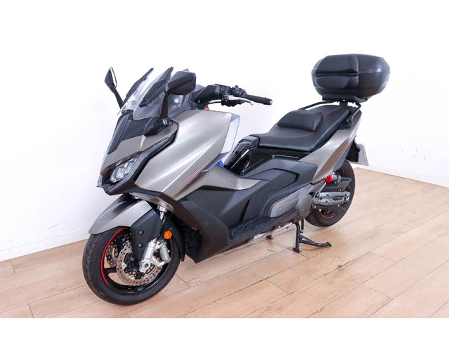 KYMCO AK 550 Premium