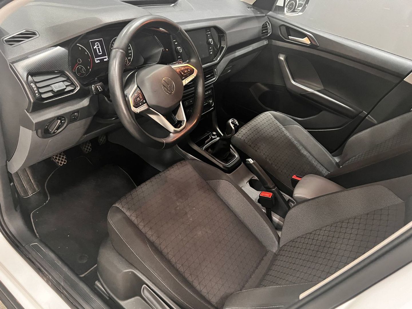 Volkswagen T-Cross Advance 1.0 TSI 70 kW (95 CV)
