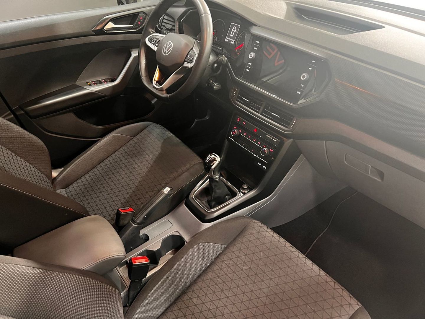 Volkswagen T-Cross Advance 1.0 TSI 70 kW (95 CV)