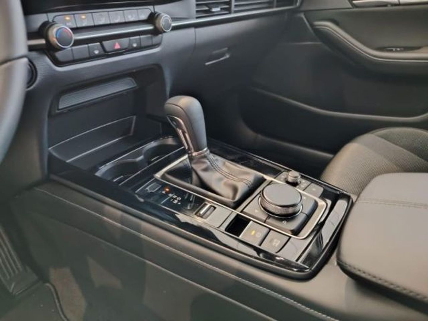 Mazda CX-30 2.5 e-Skyactive G MHEV Prime-Line AT 103 kW (140 CV)