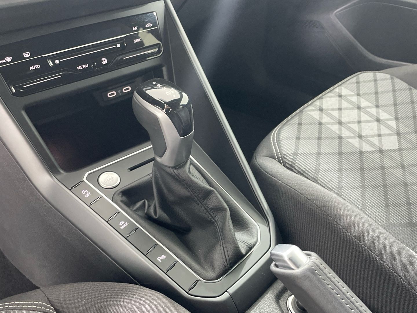 Volkswagen Taigo R-Line 1.0 TSI 85 kW (115 CV) DSG