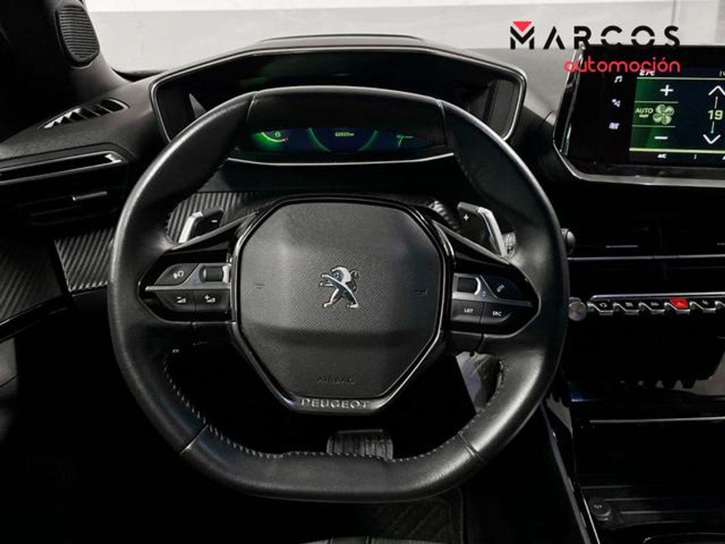 Peugeot 2008 PureTech 130 S&S Allure Pack EAT8 96 kW (130 CV)