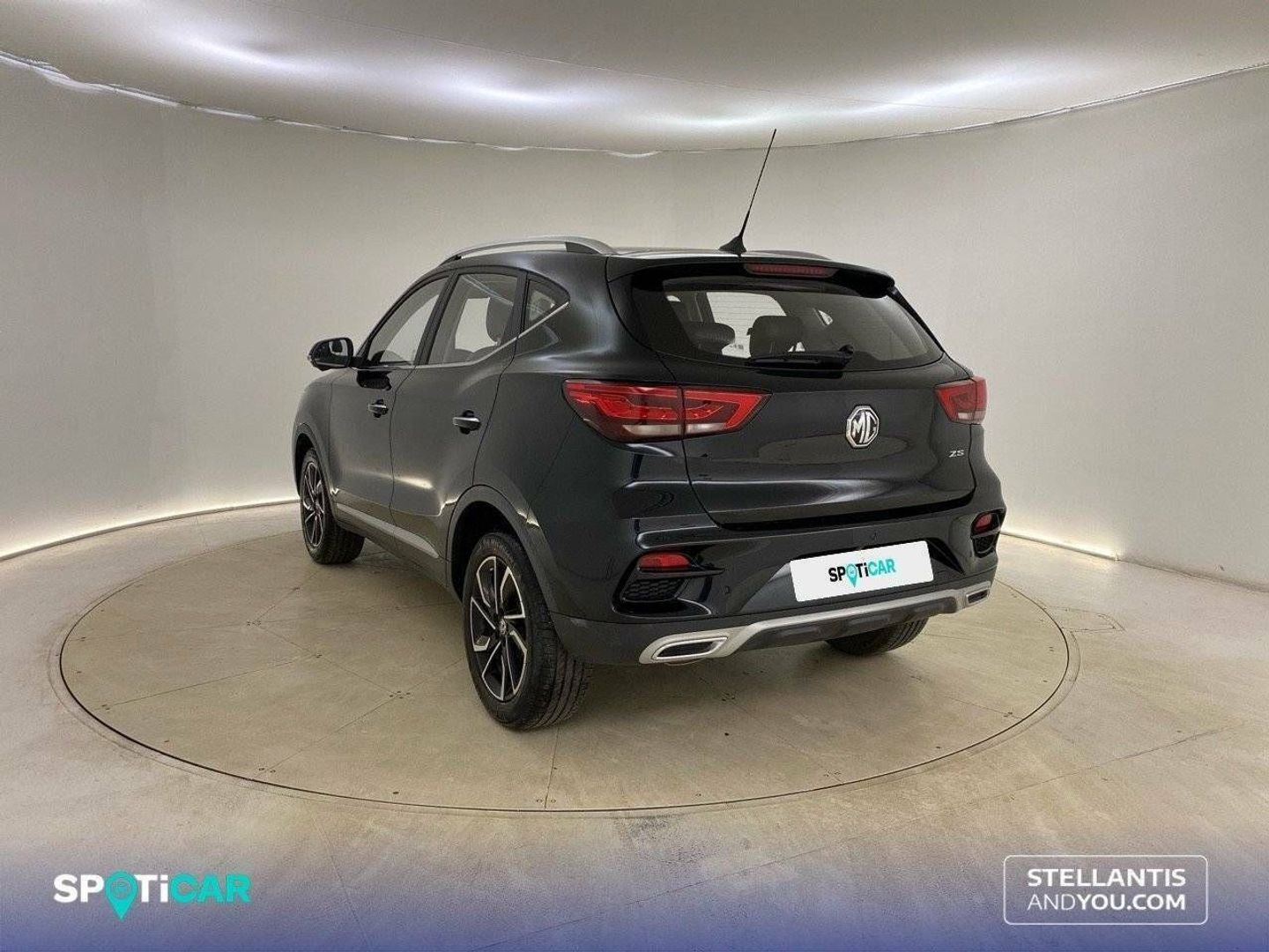 MG ZS 1.5 Luxury 78 kW (106 CV)