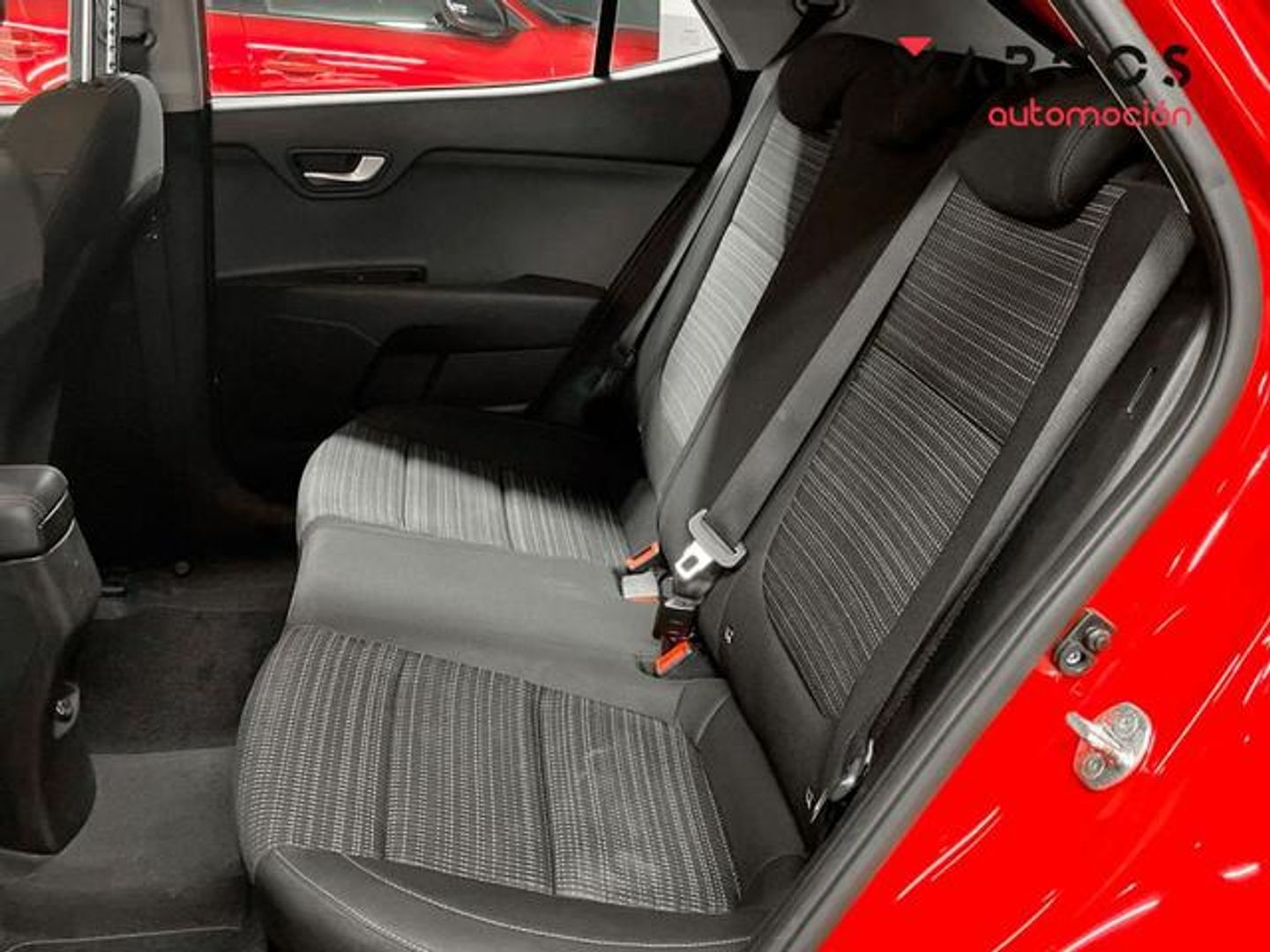 Kia Stonic 1.0 T-GDi MHEV Drive iMT 74 kW (100 CV)