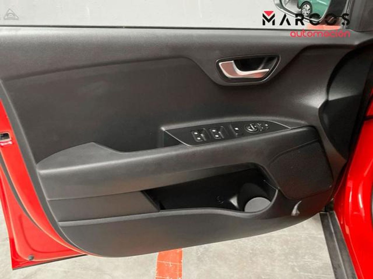 Kia Stonic 1.0 T-GDi MHEV Drive iMT 74 kW (100 CV)