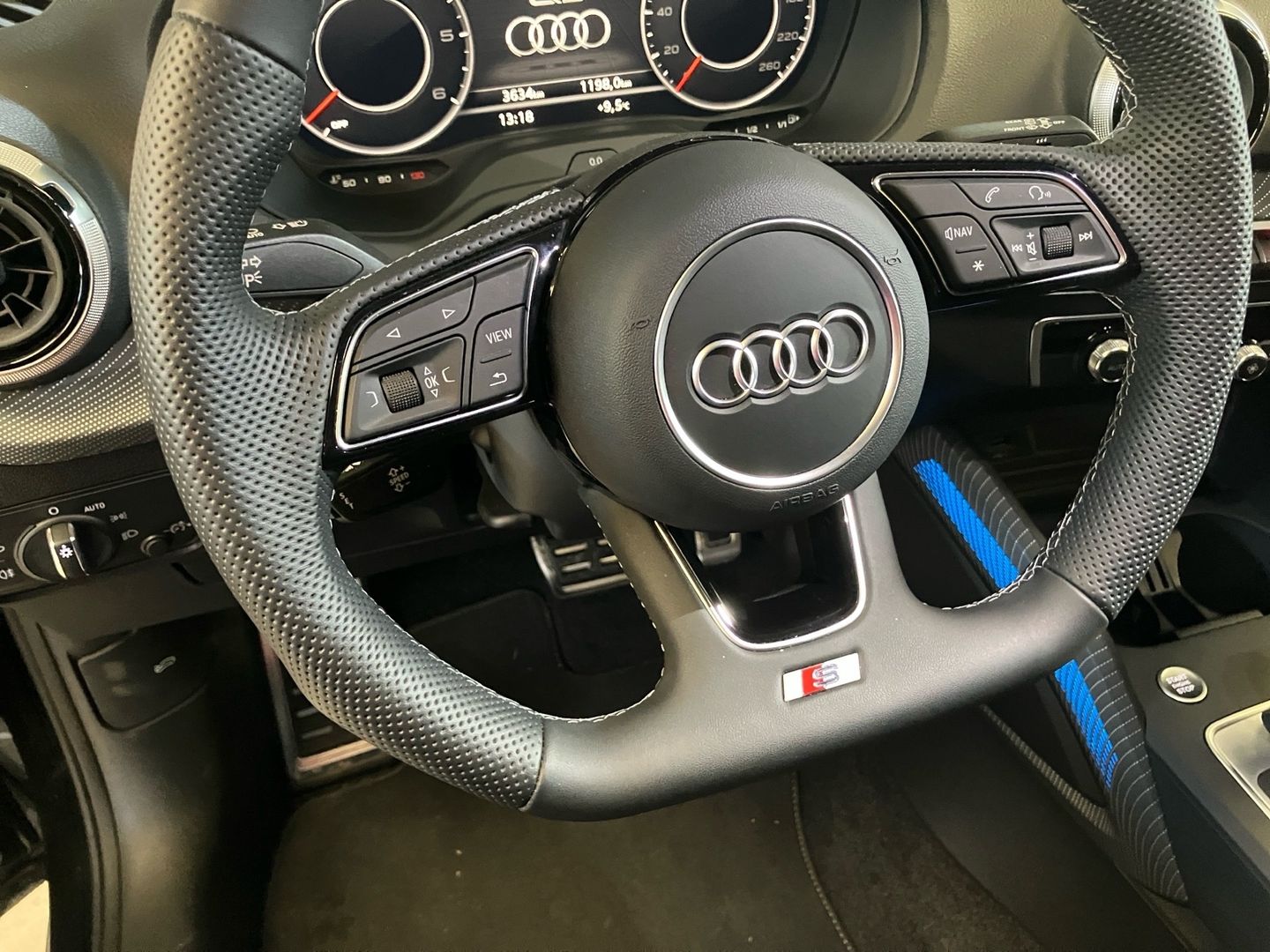 Audi Q2 Black Line 35 TDI 110 kW (150 CV) S tronic
