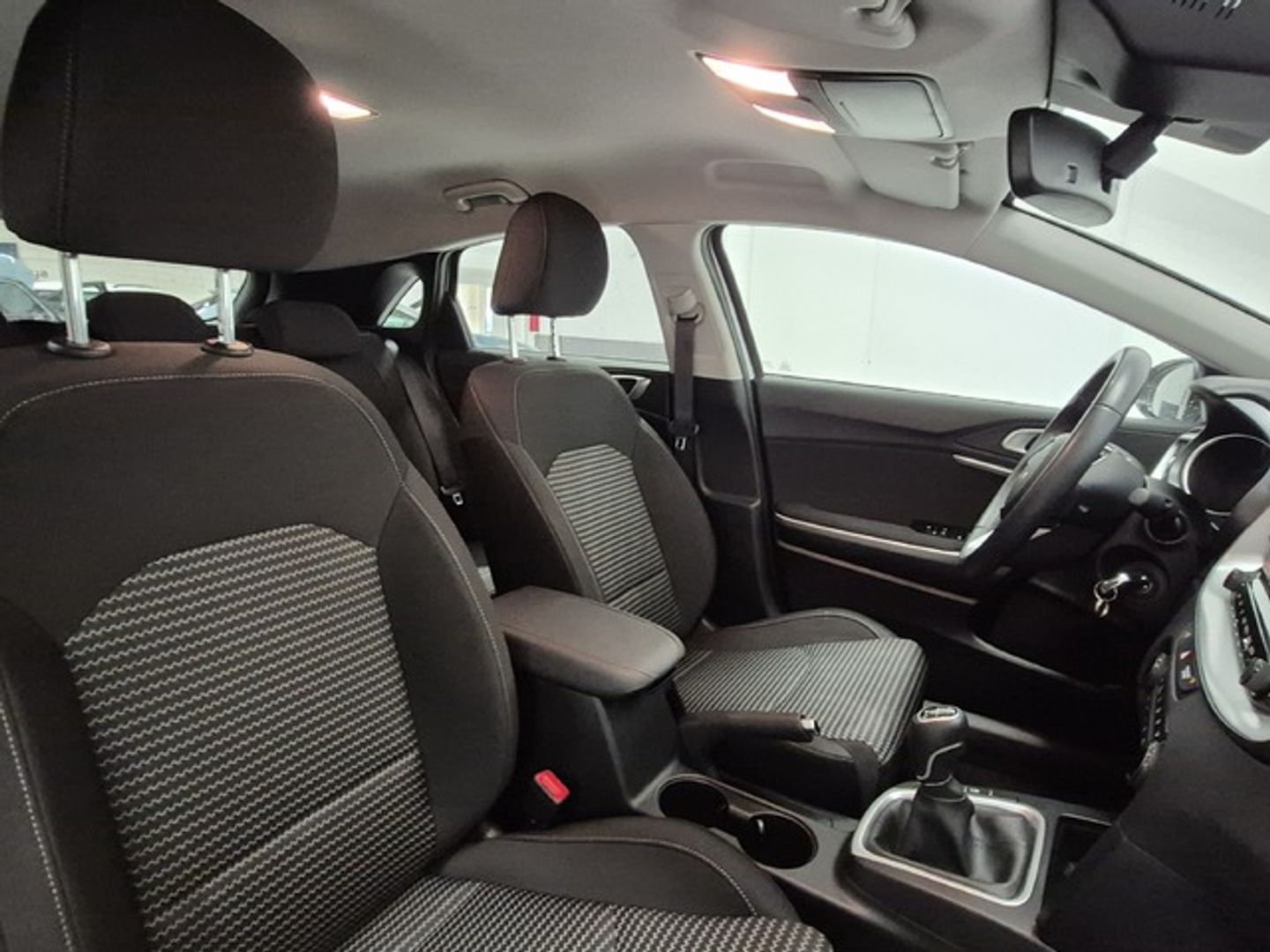 Kia Ceed 1.0 T-GDI Drive 74 kW (100 CV)