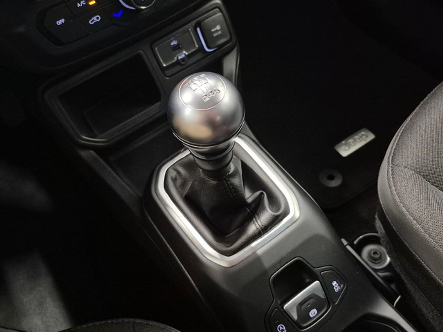 Jeep Renegade 1.0G Night Eagle II 4x2 88 kW (120 CV)
