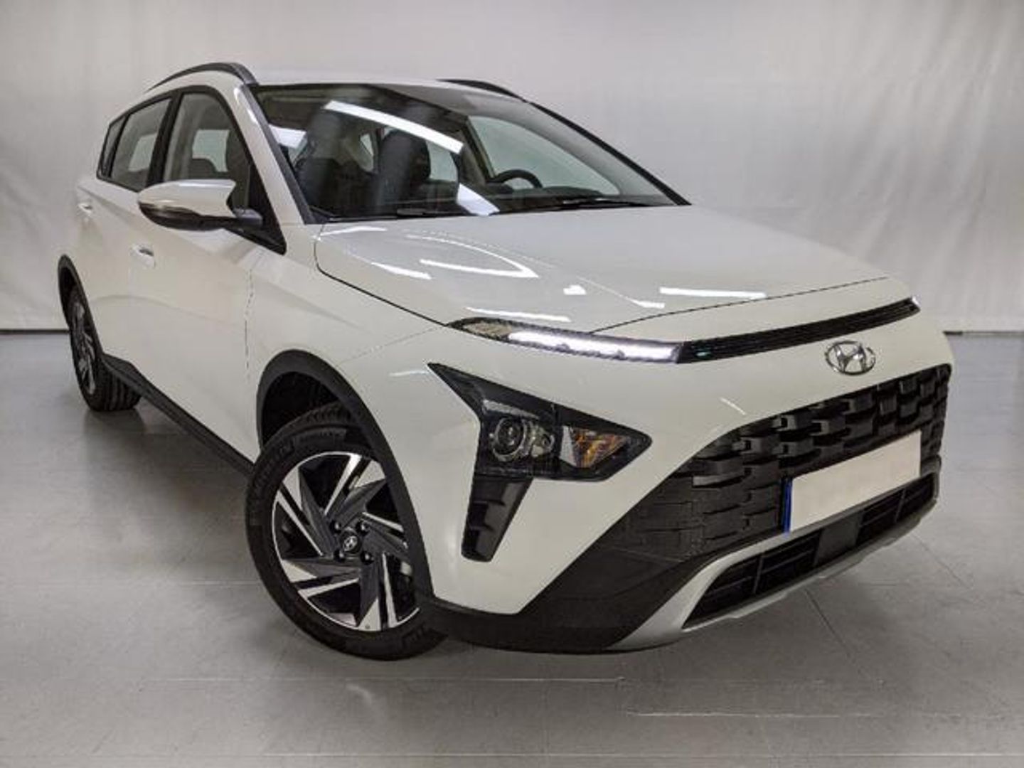 Hyundai Bayon 1.2 MPI Klass 62 kW (84 CV) Blanco SUV