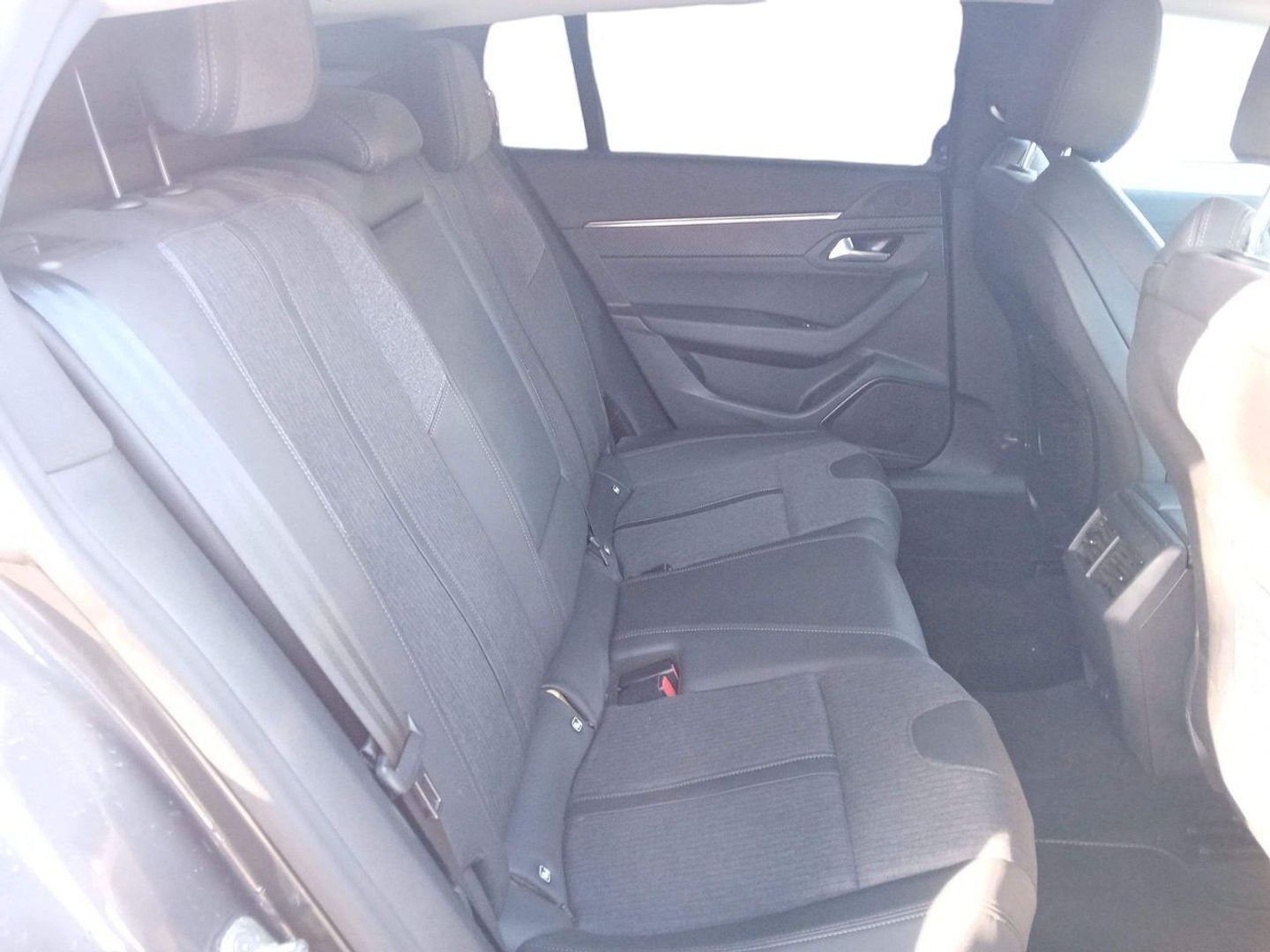 Peugeot 508 SW BlueHDi 130 S&S Allure Pack EAT8 96 kW (130 CV)