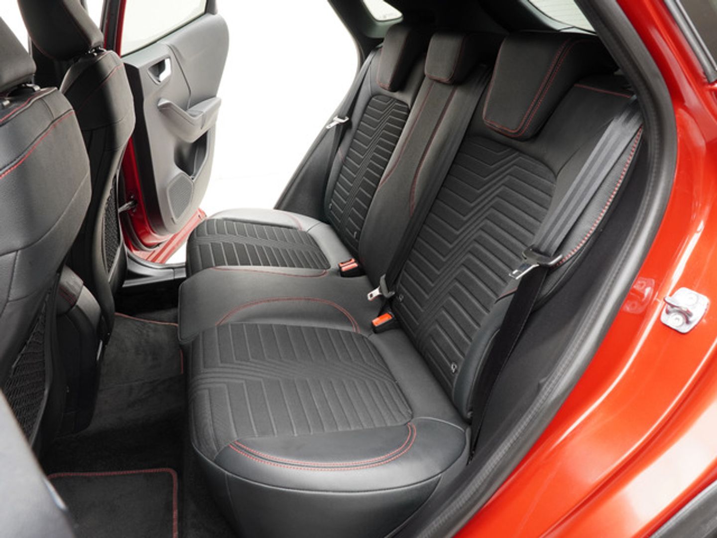 Ford Puma 1.0 EcoBoost MHEV ST-Line X 92 kW (125 CV)