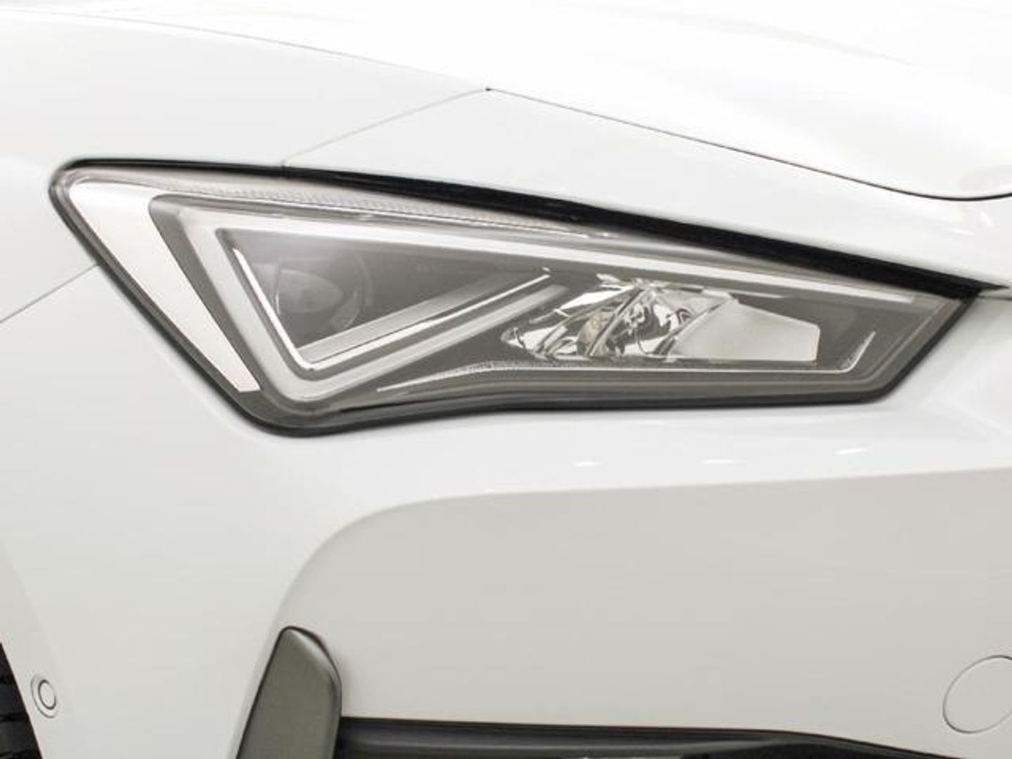 CUPRA León 1.5 eTSI DSG 110 kW (150 CV)