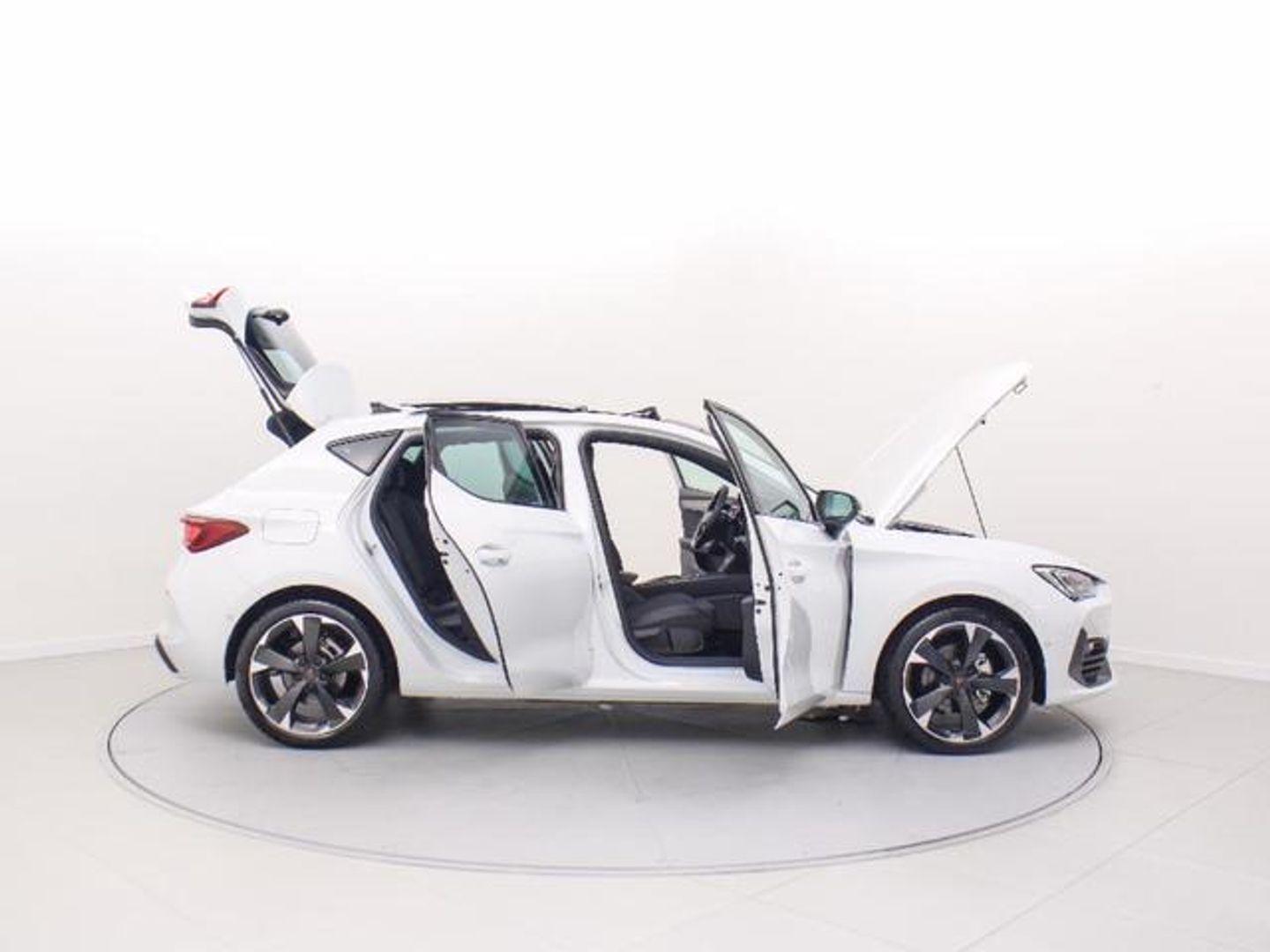 CUPRA León 1.5 eTSI DSG 110 kW (150 CV)
