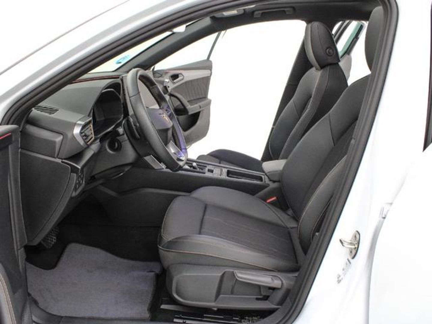 CUPRA León 1.5 eTSI DSG 110 kW (150 CV)
