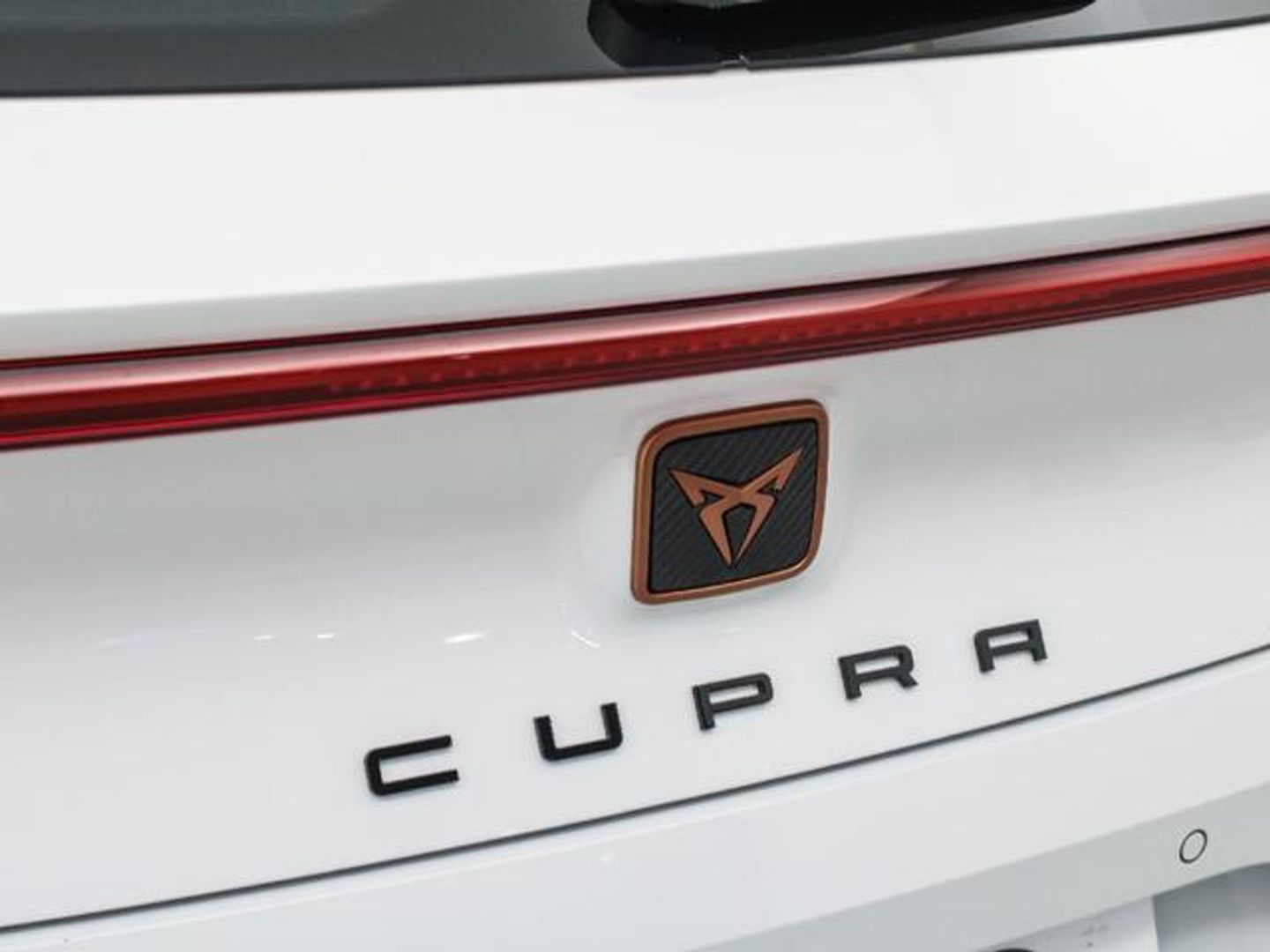 CUPRA León 1.5 eTSI DSG 110 kW (150 CV)