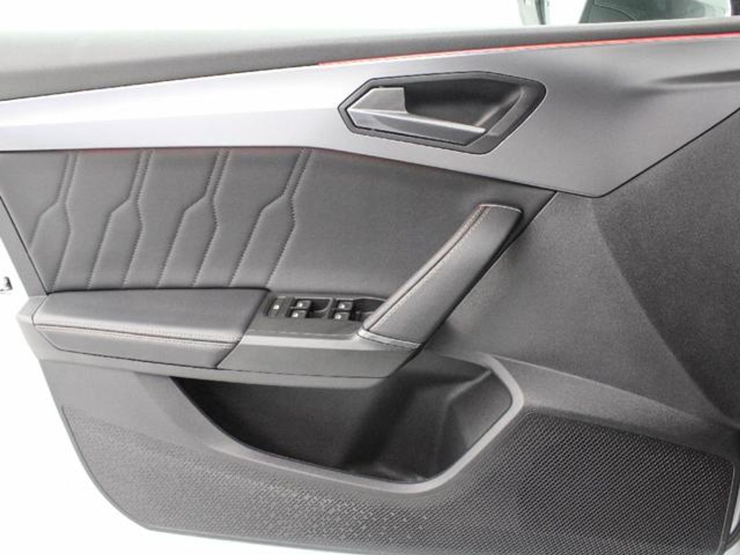 CUPRA León 1.5 eTSI DSG 110 kW (150 CV)