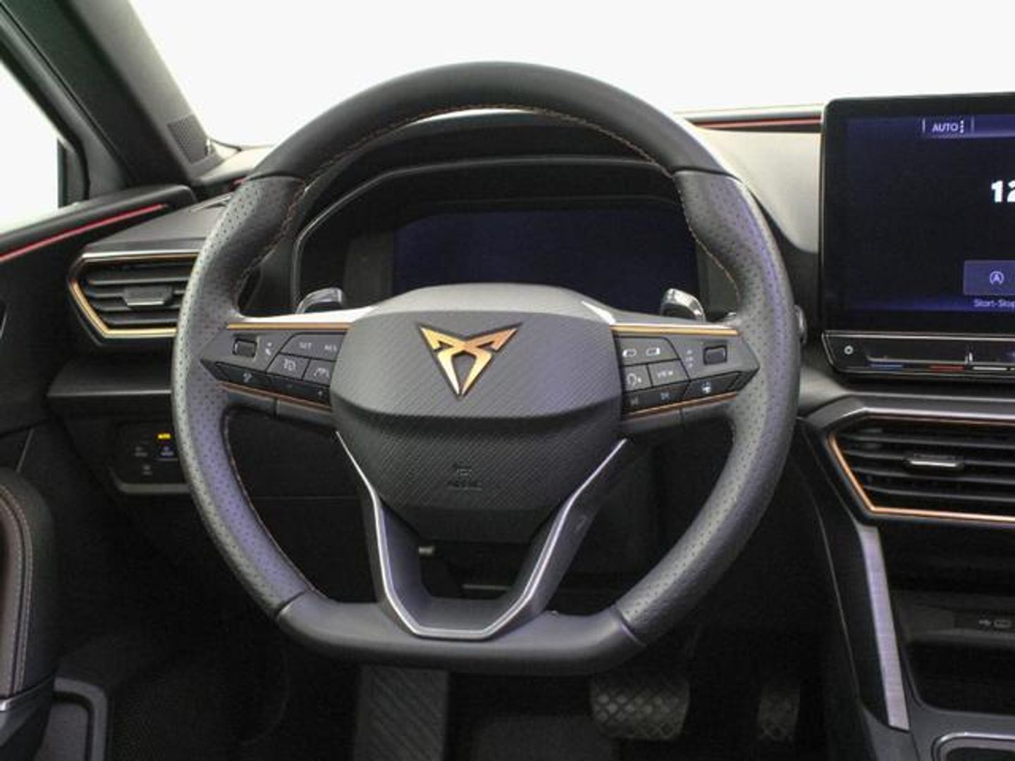 CUPRA León 1.5 eTSI DSG 110 kW (150 CV)