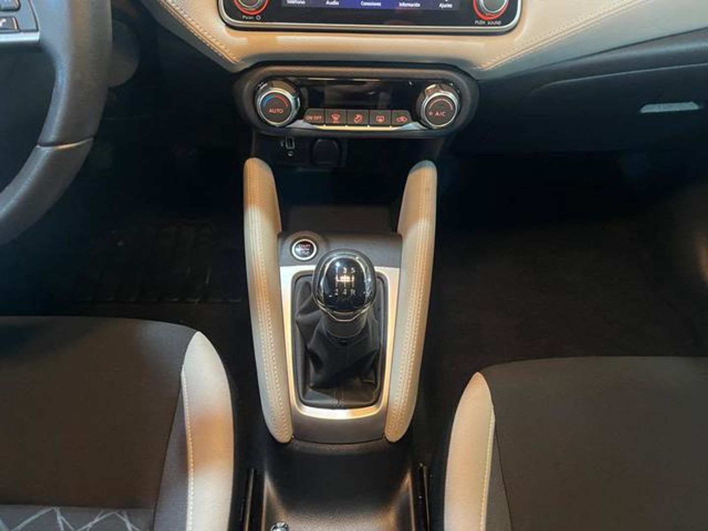 Nissan Micra IG-T N-Design Chrome 68 kW (92 CV)