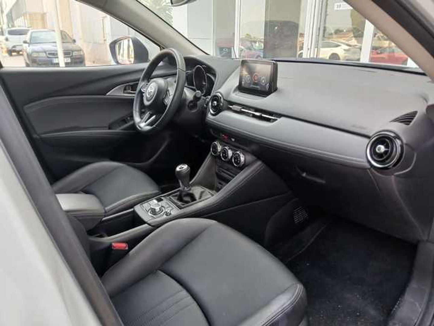 Mazda CX-3 2.0 G Zenith 2WD 89 kW (121 CV)