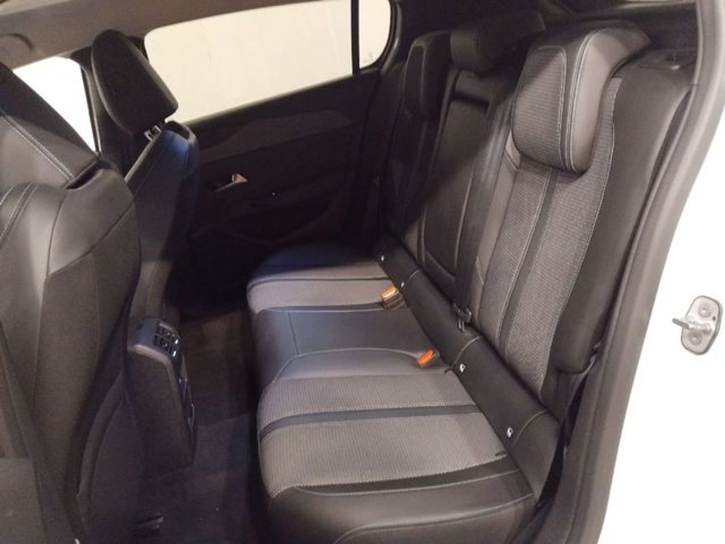 Peugeot 308 PureTech 130 S&S Allure Pack EAT8 96 kW (130 CV)