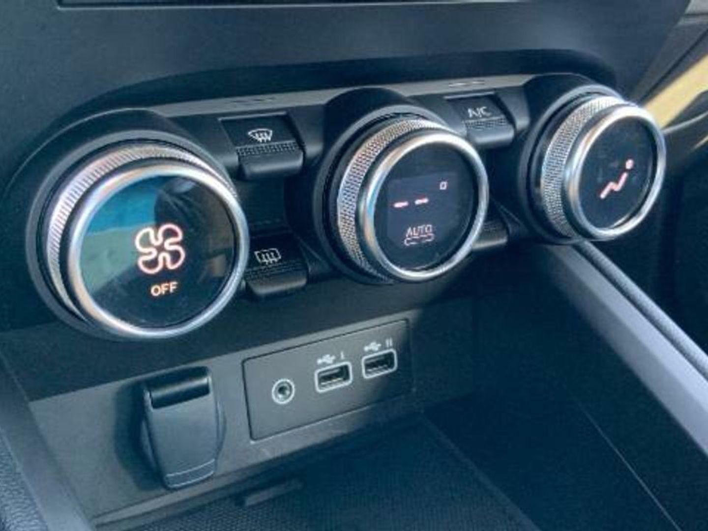 Mitsubishi Colt 100T GLP Motion 74 kW (100 CV)