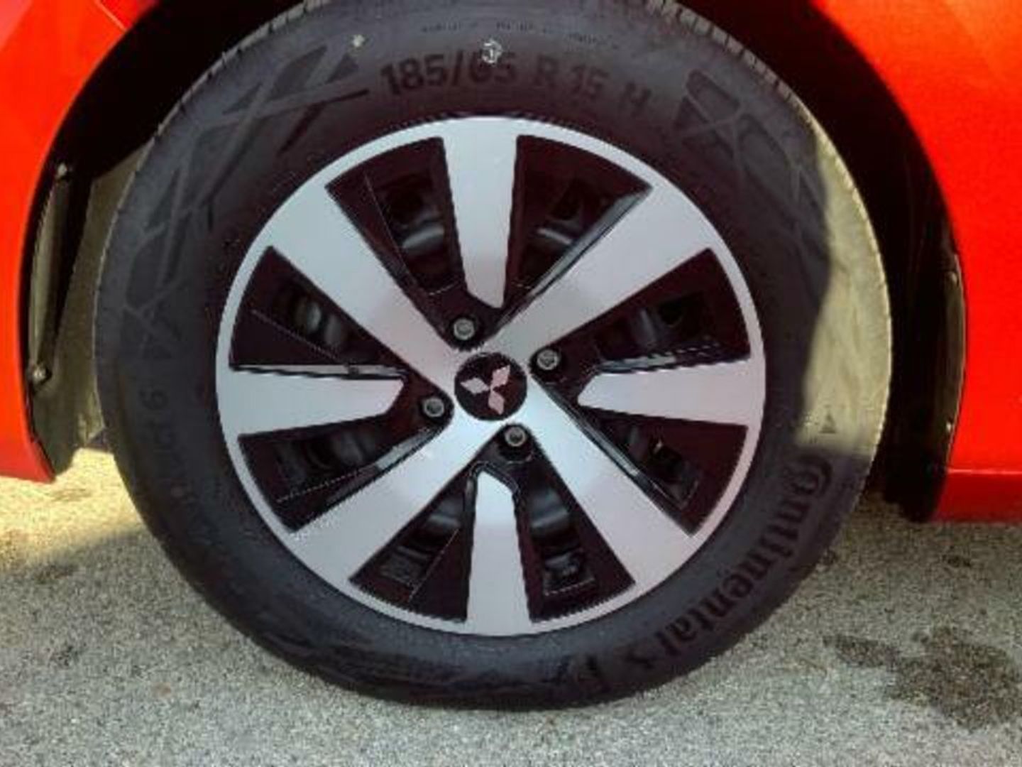Mitsubishi Colt 100T GLP Motion 74 kW (100 CV)