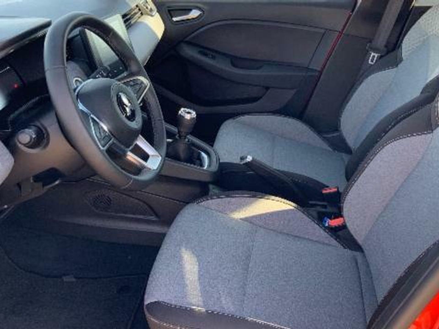 Mitsubishi Colt 100T GLP Motion 74 kW (100 CV)