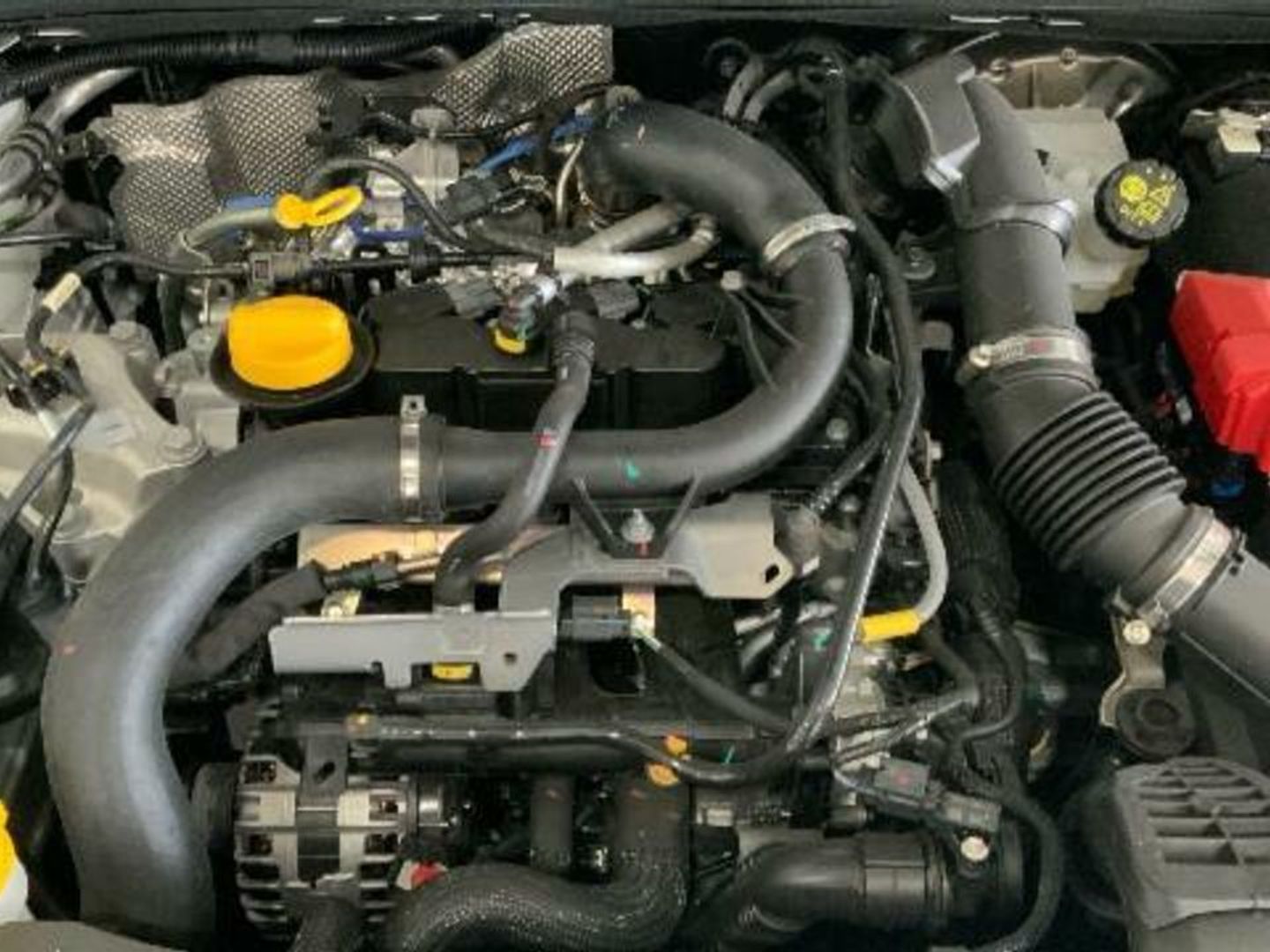 Mitsubishi Colt 100T GLP Motion 74 kW (100 CV)