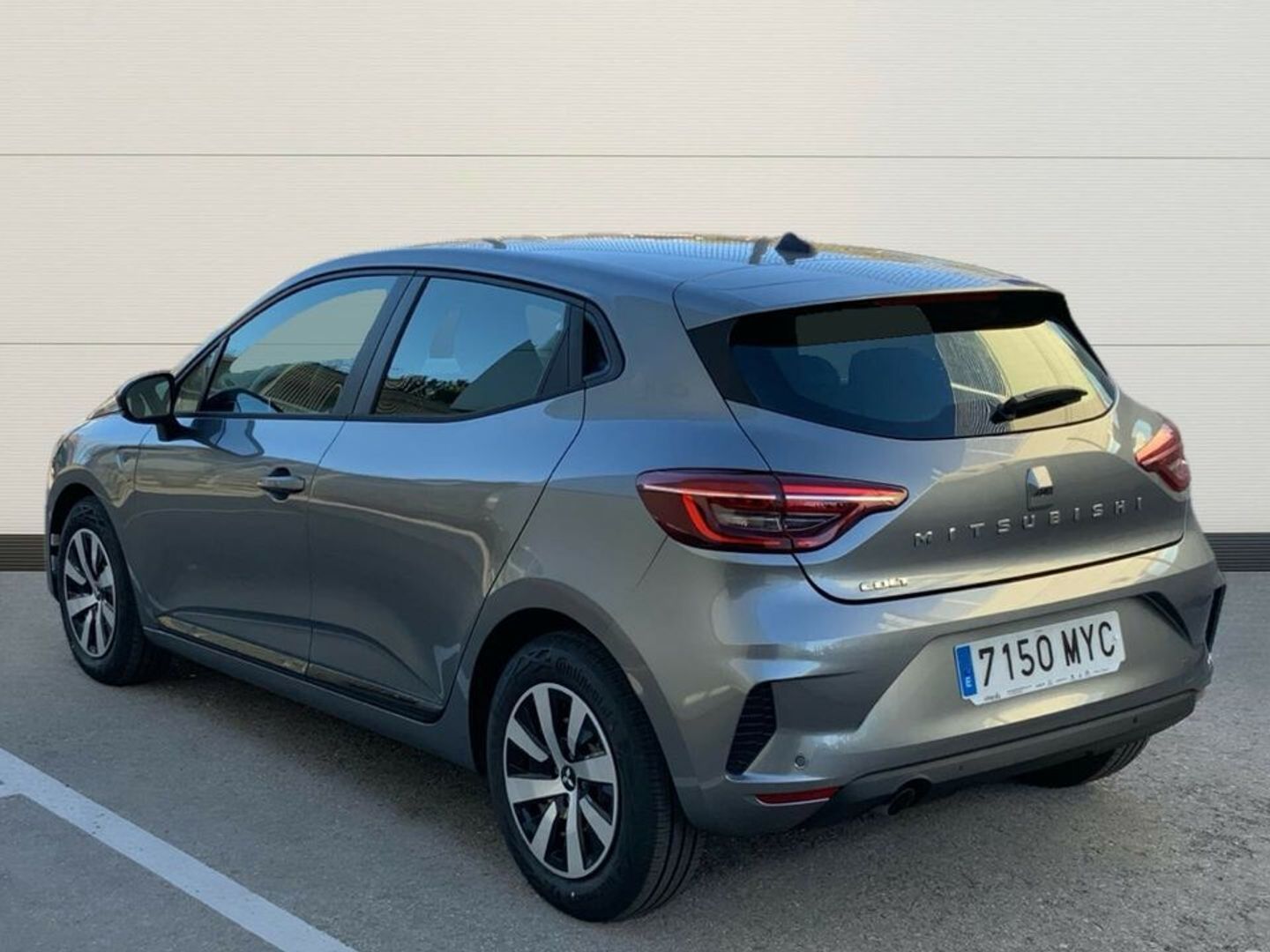 Mitsubishi Colt 100T GLP Motion 74 kW (100 CV)