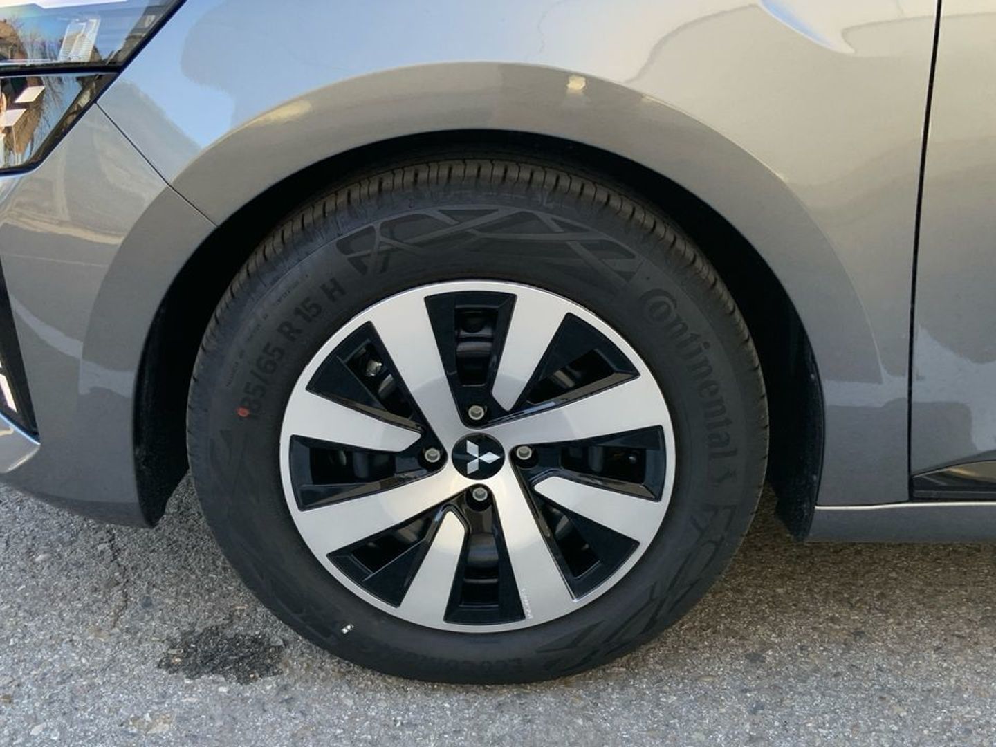 Mitsubishi Colt 100T GLP Motion 74 kW (100 CV)