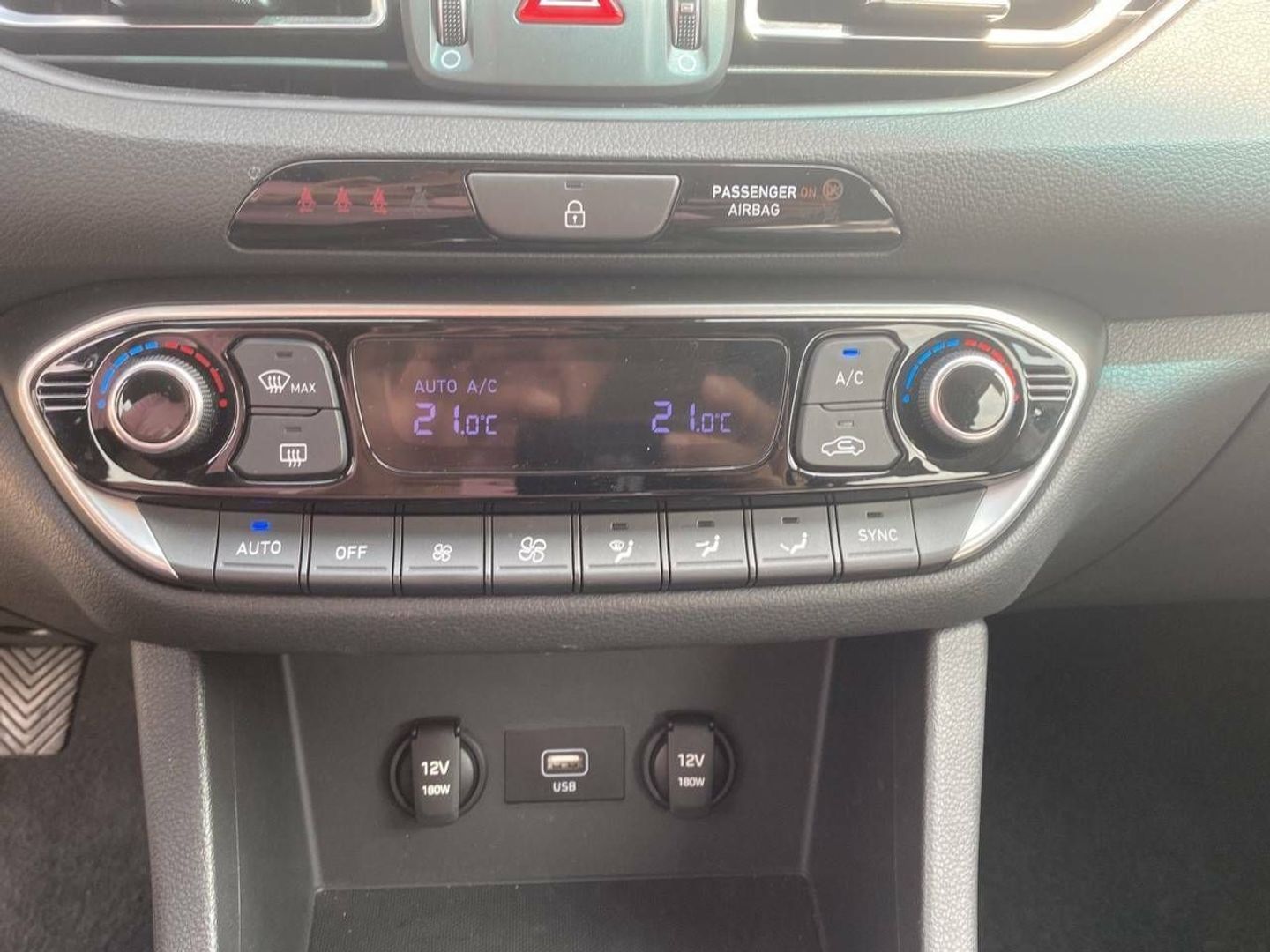 Hyundai i30 1.5 DPI Klass SLX 81 kW (110 CV)