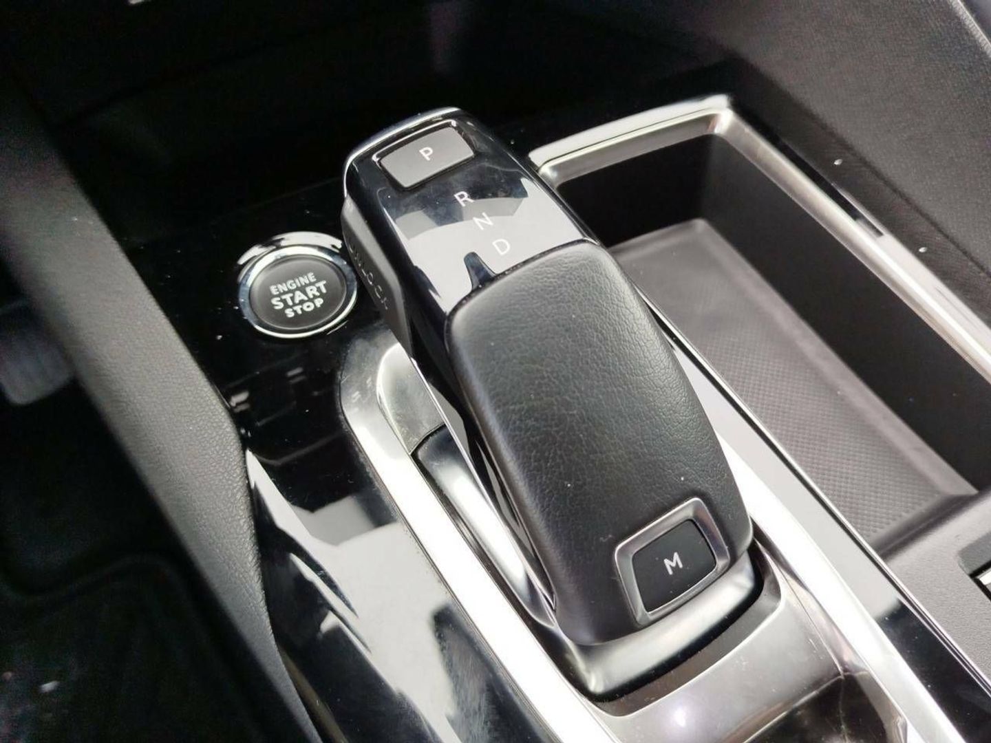 Peugeot 5008 BlueHDi 130 S&S Allure EAT8 96 kW (130 CV)