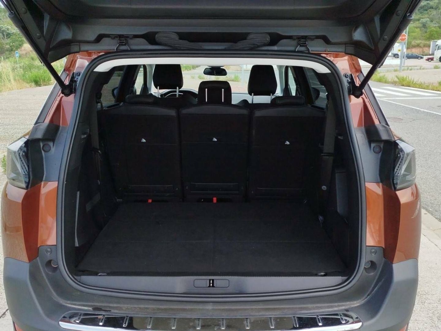 Peugeot 5008 BlueHDi 130 S&S Allure EAT8 96 kW (130 CV)