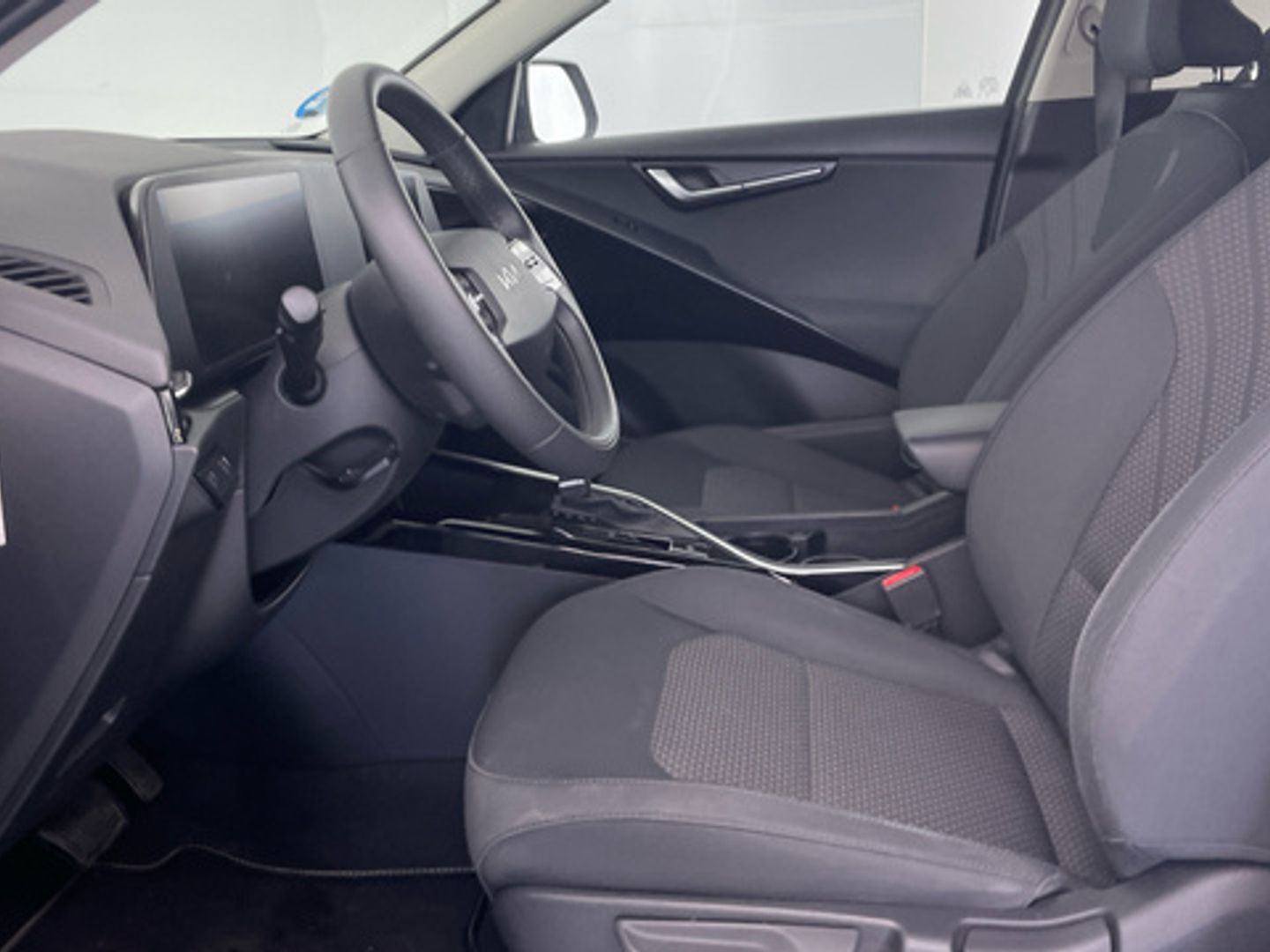 Kia Niro 1.6 GDi HEV Concept 104 kW (141 CV)