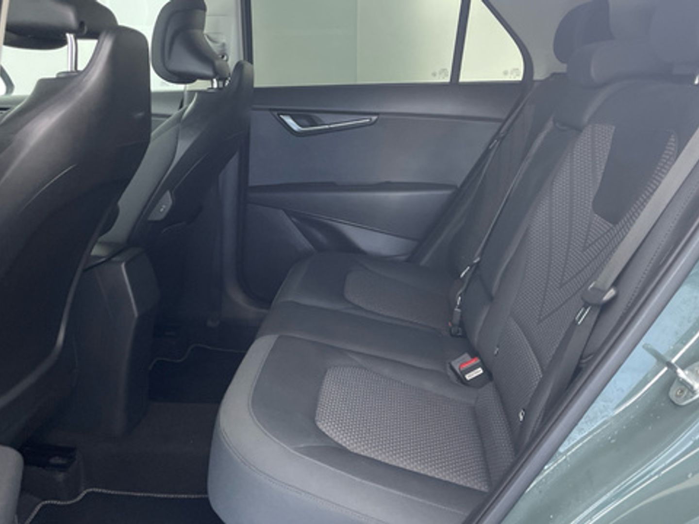 Kia Niro 1.6 GDi HEV Concept 104 kW (141 CV)