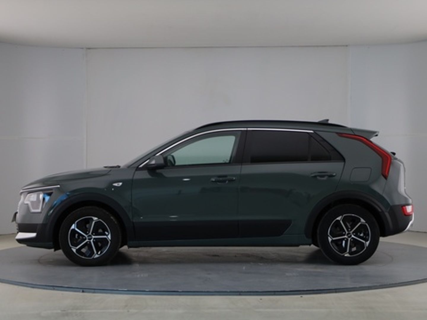 Kia Niro 1.6 GDi HEV Concept 104 kW (141 CV)