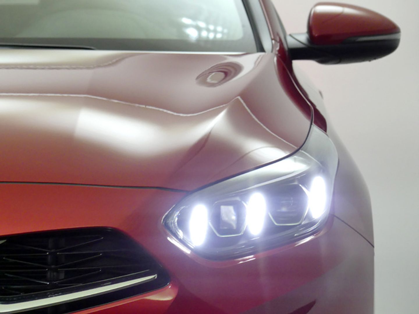 Kia Ceed 1.6 MHEV iMT Tech 100 kW (136 CV)