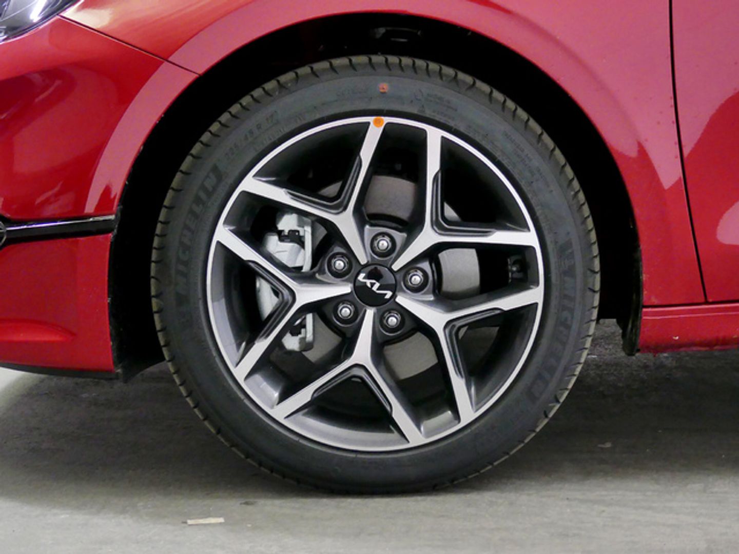 Kia Ceed 1.6 MHEV iMT Tech 100 kW (136 CV)