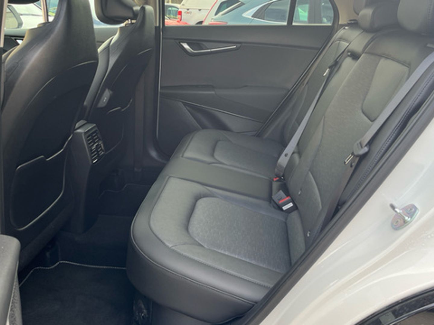 Kia Niro 1.6 GDi HEV Emotion 95 kW (129 CV)