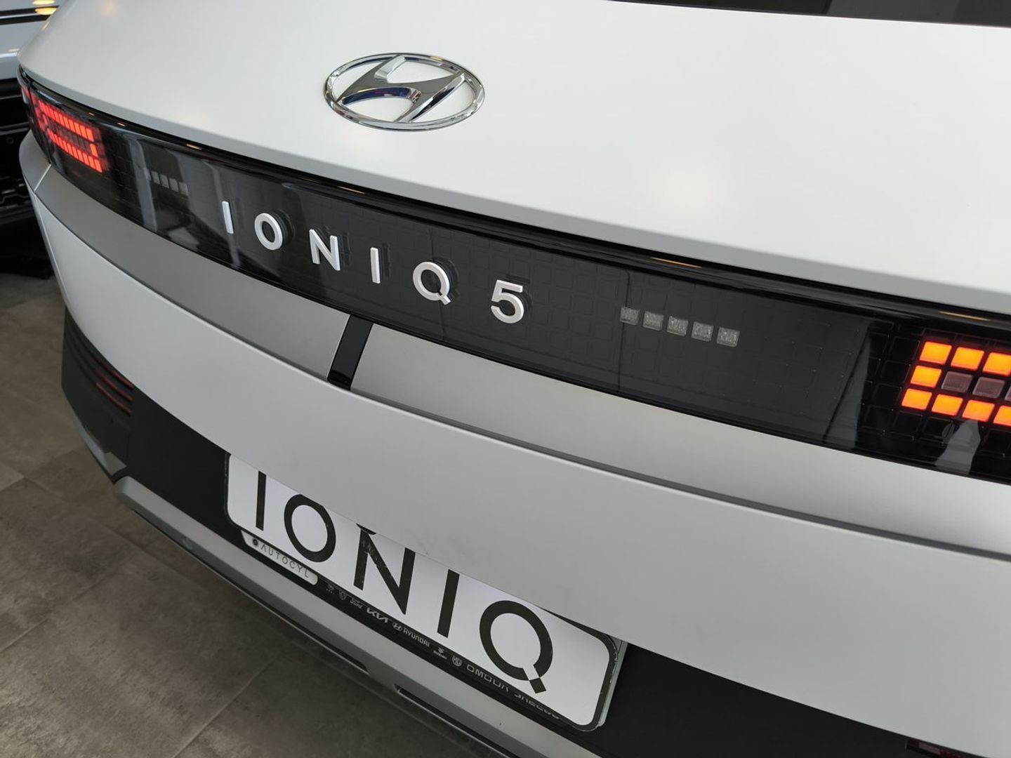 Hyundai Ioniq 5 77KWH Light RWD 168 kW (229 CV)