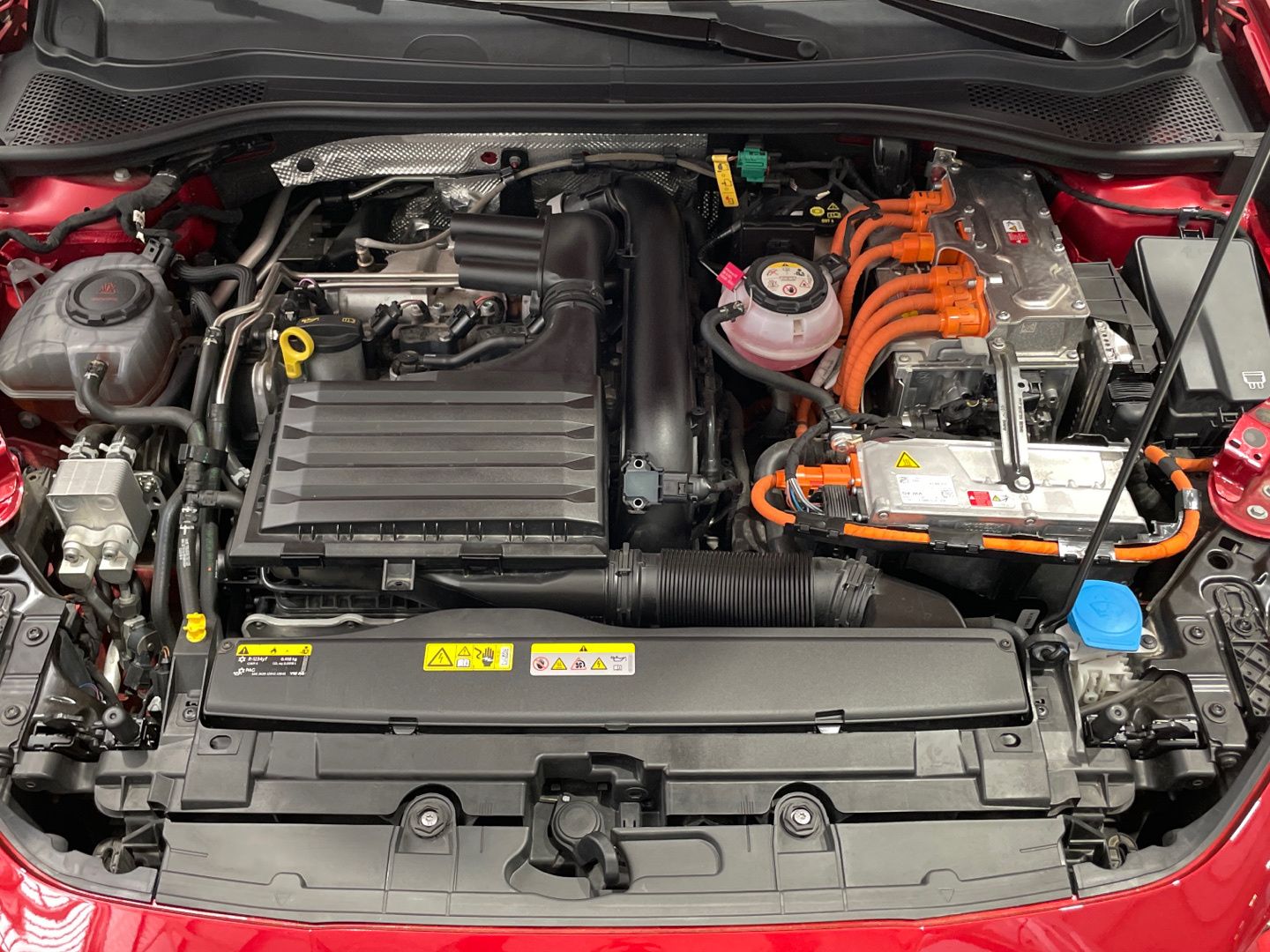 SEAT León 1.4 e-Hybrid S&S FR Go XL DSG 150 kW (204 CV)